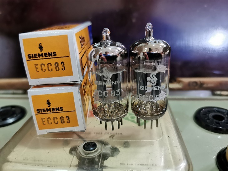 SIEMENS E83CC NOS×3 + ECC83 1本 真空管セット Siemens E83CC 5751 12AX7 ECC803S Triple Mica, NOS NIB | eBay