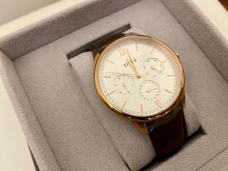 （分類：）位於 。 由 calistaccc 提交（商品編號 1160993855，圖片 1）。簡介： 。