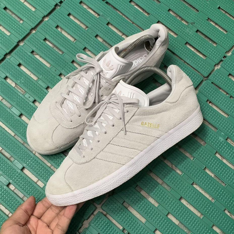 Adidas gazelle sales grey one