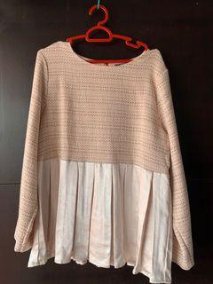 Aere Blouse