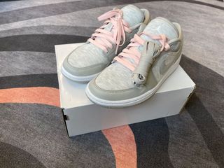 （分類：）位於 。 由 AverageJordanFan 提交（商品編號 1160882016，圖片 1）。簡介： 。