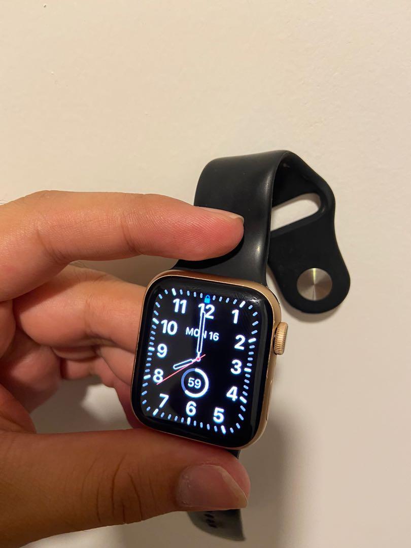 Apple watch 4 store 40mm gps only
