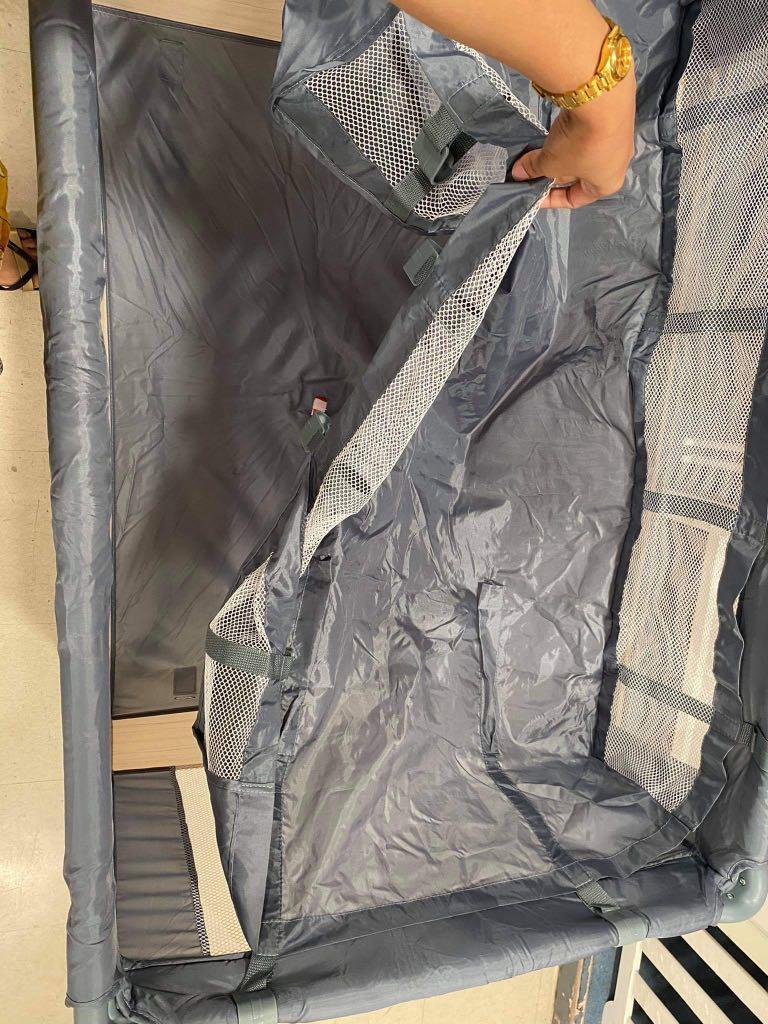 Akeeva Playpen Crib 2way, Babies & Kids, Baby Nursery & Kids Furniture