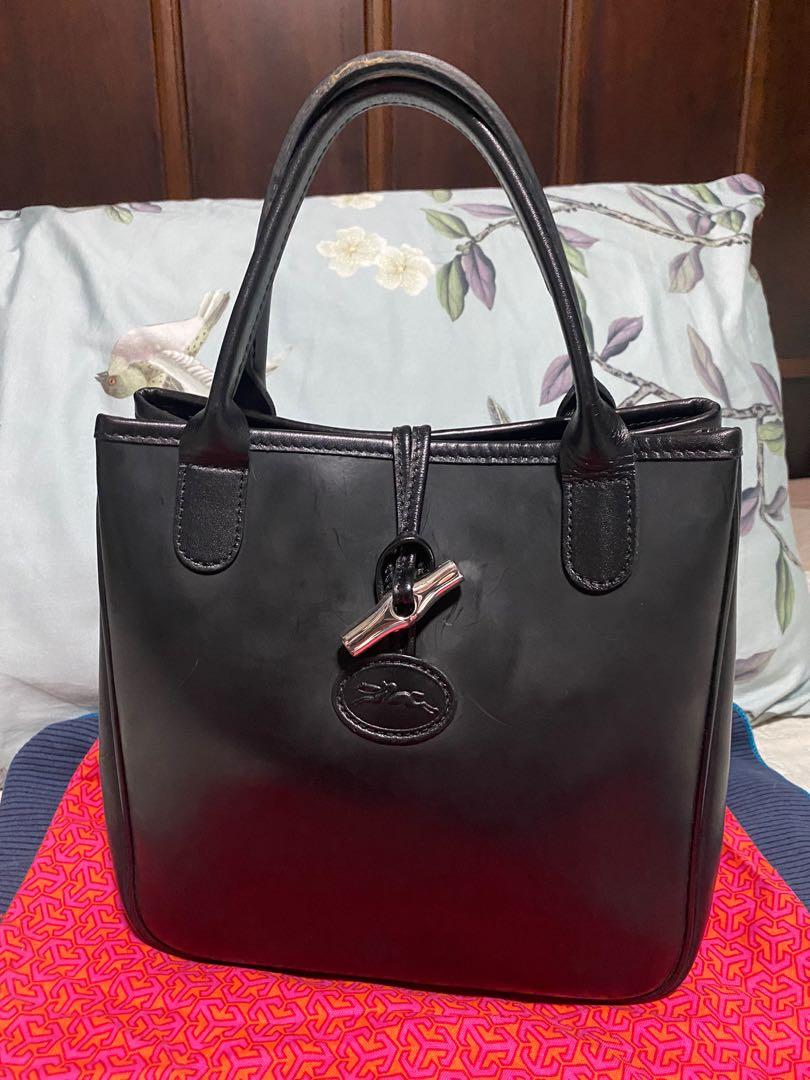 longchamp isetan scotts