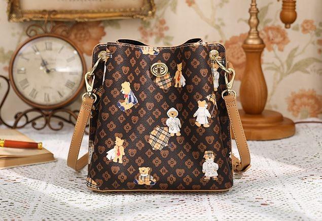 Branded bucket bag cheap