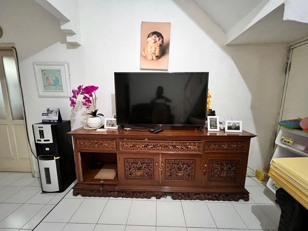 Buffet Tv, Rak TV, Kayu Jati dengan 6 Laci Besar ukuran Panjang