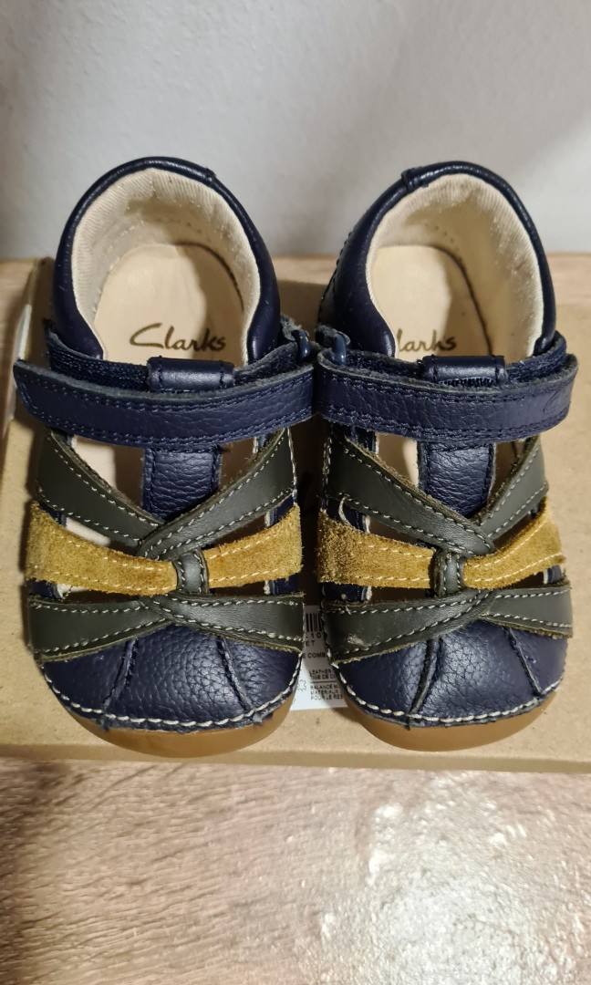 Clarks first online walking shoes