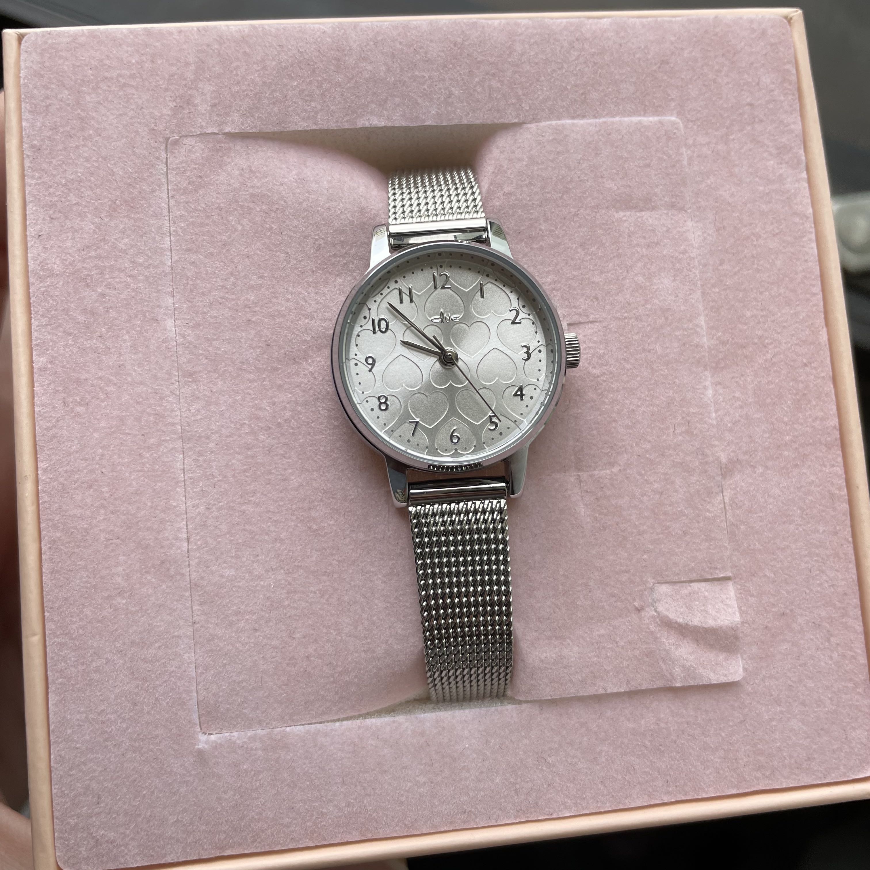 Clue Silver Mesh Bracelet Strap Watch Vintage, Women's Fashion, Watches