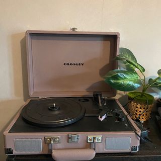 (Category: ) located in . Submitted by wanispreloved (Listing ID 1160881815, Image 1). Description: .