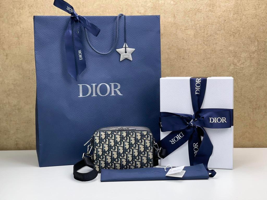 Pouch With Shoulder Strap Blue  Mens Dior Pouches ⋆ Rincondelamujer