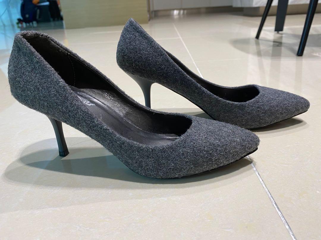 Fioni night's sparkling silver high heels size 7