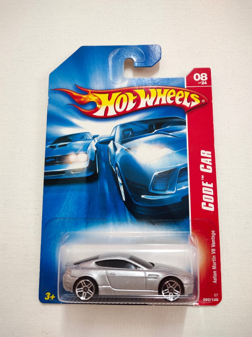 Hot Wheels Aston Martin V8 Vantage Hobbies Toys Toys Games