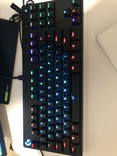 （分類：）位於 。 由 imfriendlyo_o 提交（商品編號 1161035807，圖片 1）。簡介： 。