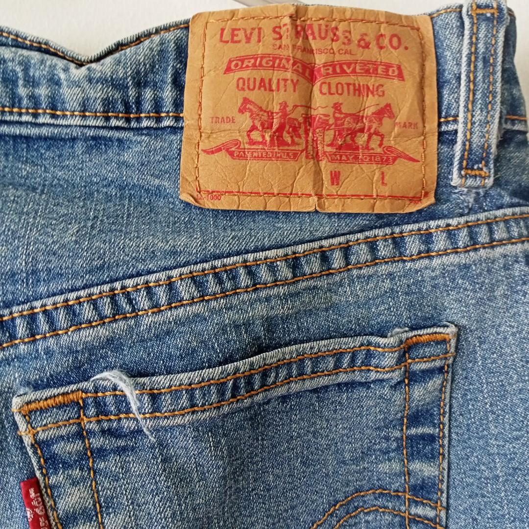 Levis bell bottom jeans pants, Women's Fashion, Bottoms, Jeans on Carousell