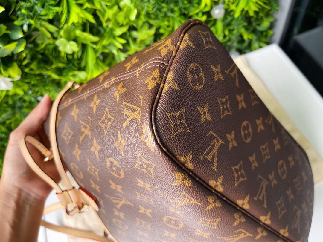 Louis Vuitton Bag Discontinued - 22 For Sale on 1stDibs  discontinued  louis vuitton bags, louis vuitton discontinued, is louis vuitton  discontinuing the neverfull