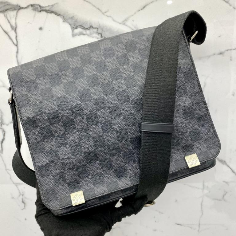 LOUIS VUITTON Shoulder Bag N41028 District PM Damier Grafitto