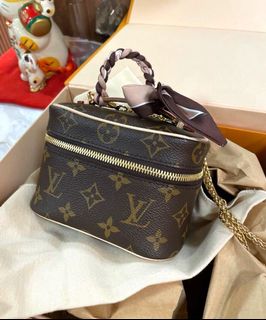 （分類：）位於 。 由 lll_lam 提交（商品編號 1160644332，圖片 1）。簡介： 。