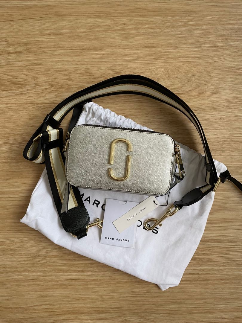 Marc Jacobs snapshot metallic silver Women s Fashion Bags
