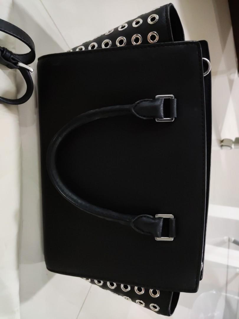 Michael Kors Selma Grommet Bag Women s Fashion Bags Wallets