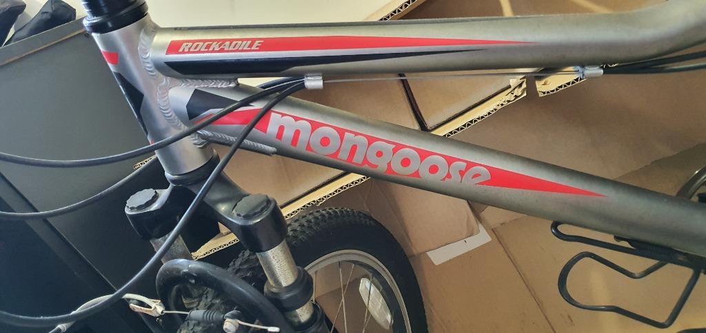 Mongoose torque mountain bike 2025
