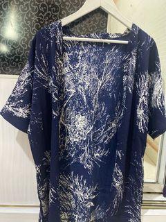 Navy outer
