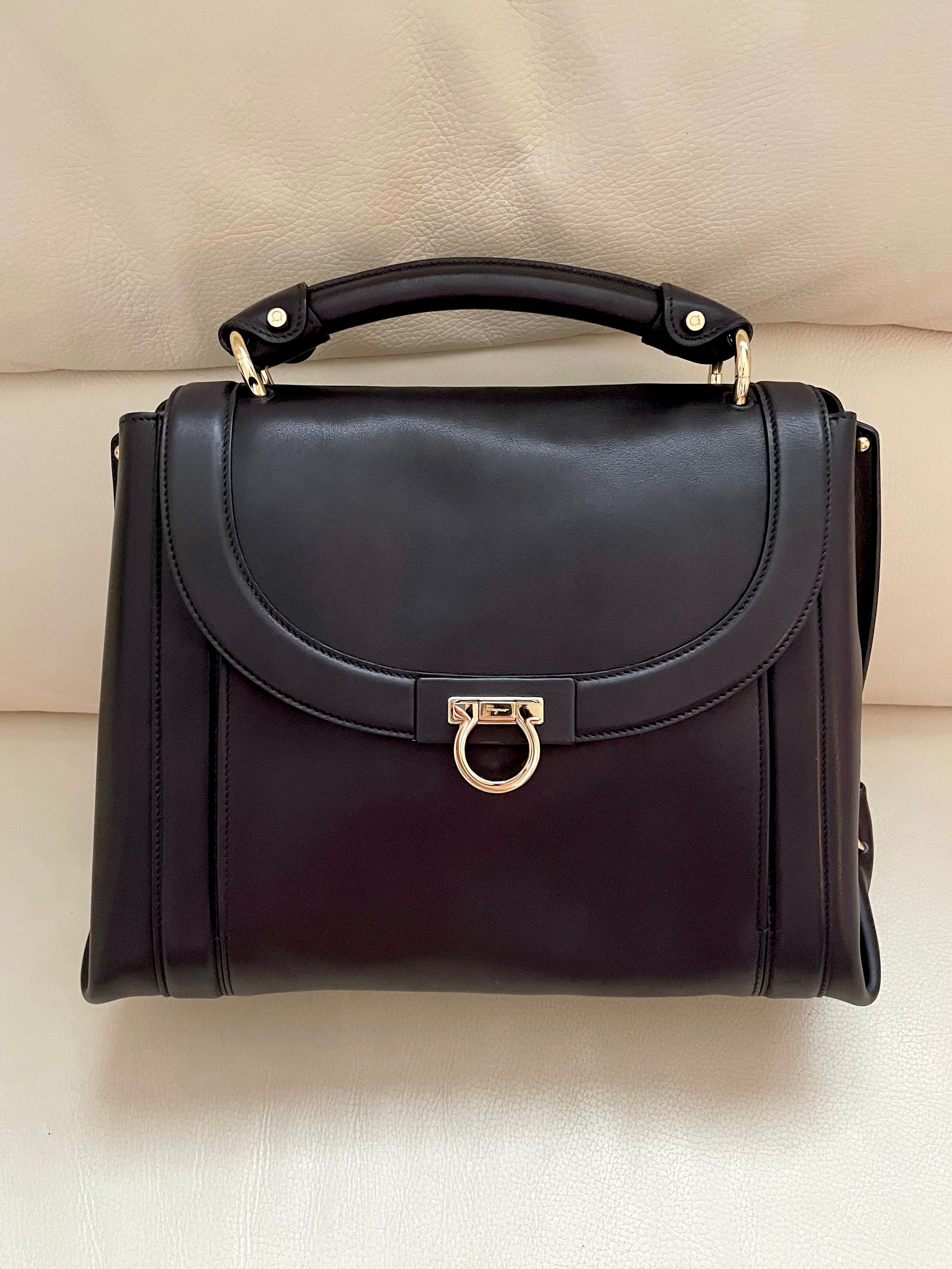 NEW Ferragamo Suzanna Bag black Carousell