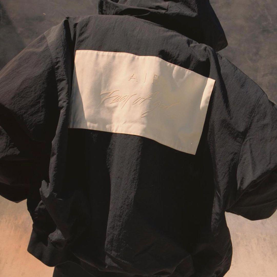 肩幅62cmfear of god × nike hooded bomber jacket