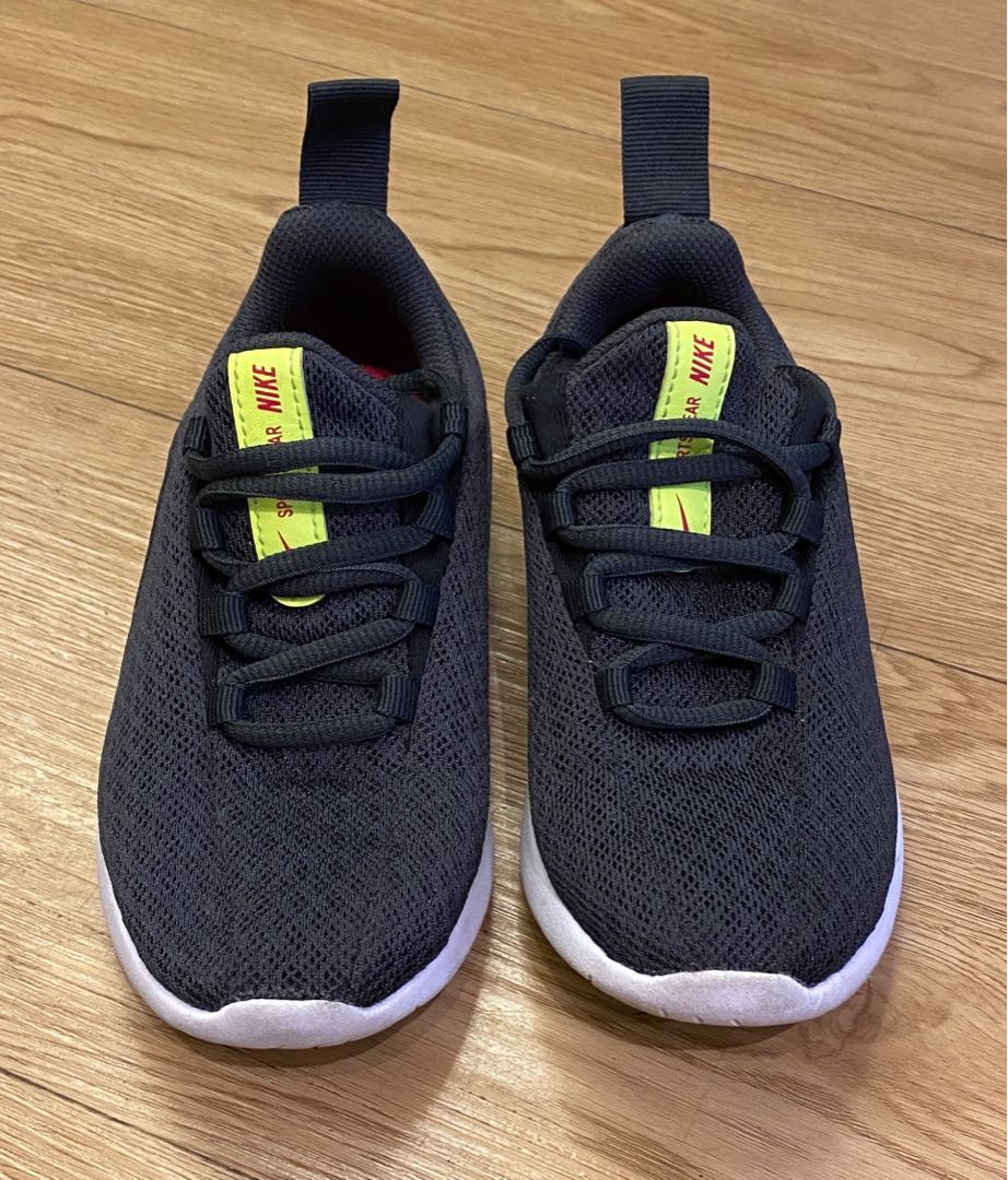 sneakers nike junior