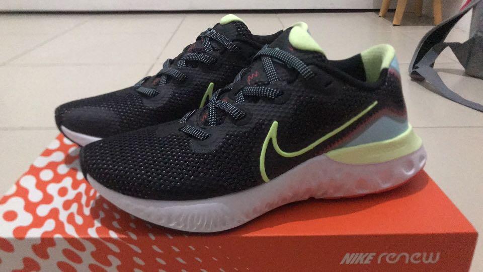Glacier ice nike free runs discount