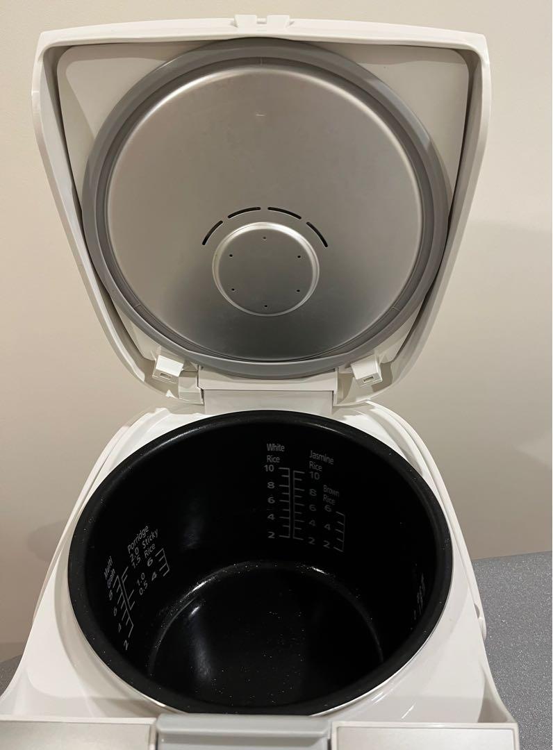Panasonic Rice Cooker SRZE 185, TV & Home Appliances, Kitchen