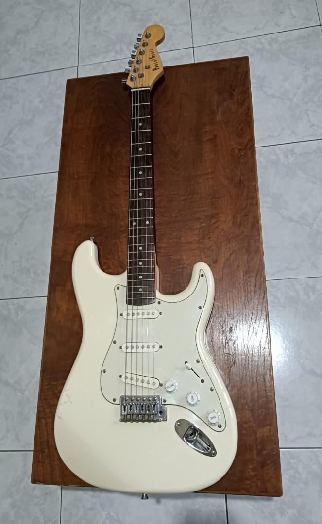 Photogenic Stratocaster Electric Guitar White from Japan, Hobbies