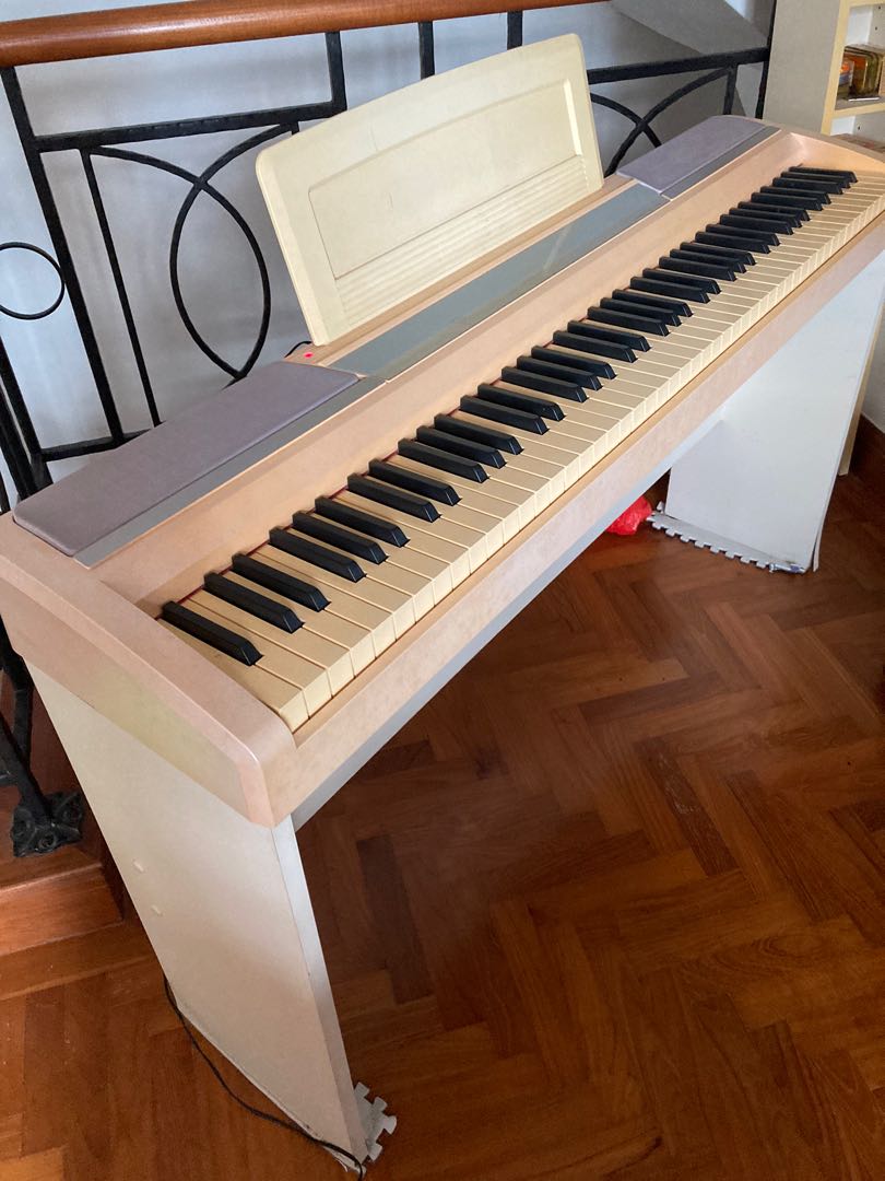 Piano keyboard no sound with its support structure , Hobbies & Toys