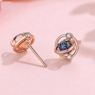 (Category: ) located in . Submitted by styleofshoppers (Listing ID 1160983015, Image 1). Description: .