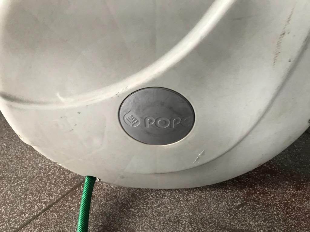 Pope 20 Meters Retractable Hose Reel, Furniture & Home Living, Gardening, Hose and Watering