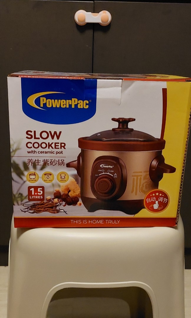 Powerpac slow cooker with ceramic pot 1.5l, Furniture & Home Living