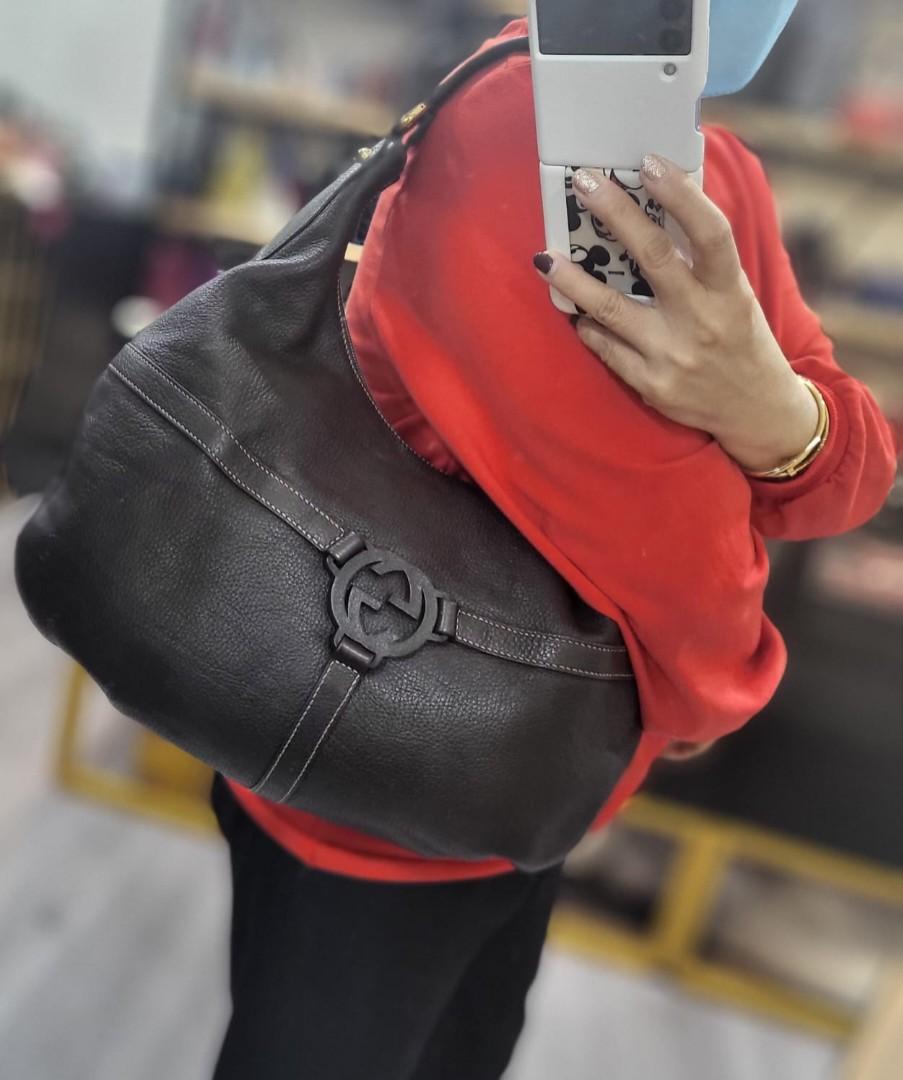Price to clear Gucci Hobo Bag Luxury Bags Wallets on Carousell