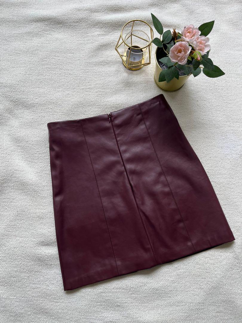 Maroon leather skirt hotsell