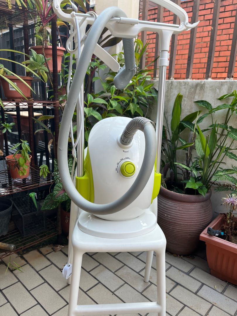 Steamer, Furniture & Home Living, Cleaning & Homecare Supplies, Ironing