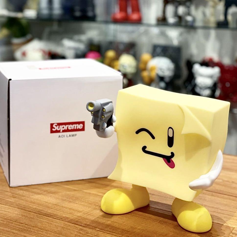 Supreme Sticky Note Molded Lamp Yellow - キャラクターグッズ