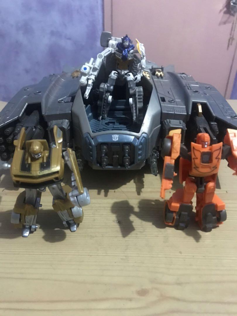 Transformers Cyberverse Ark with Roller rodimus prime bumblebee toys