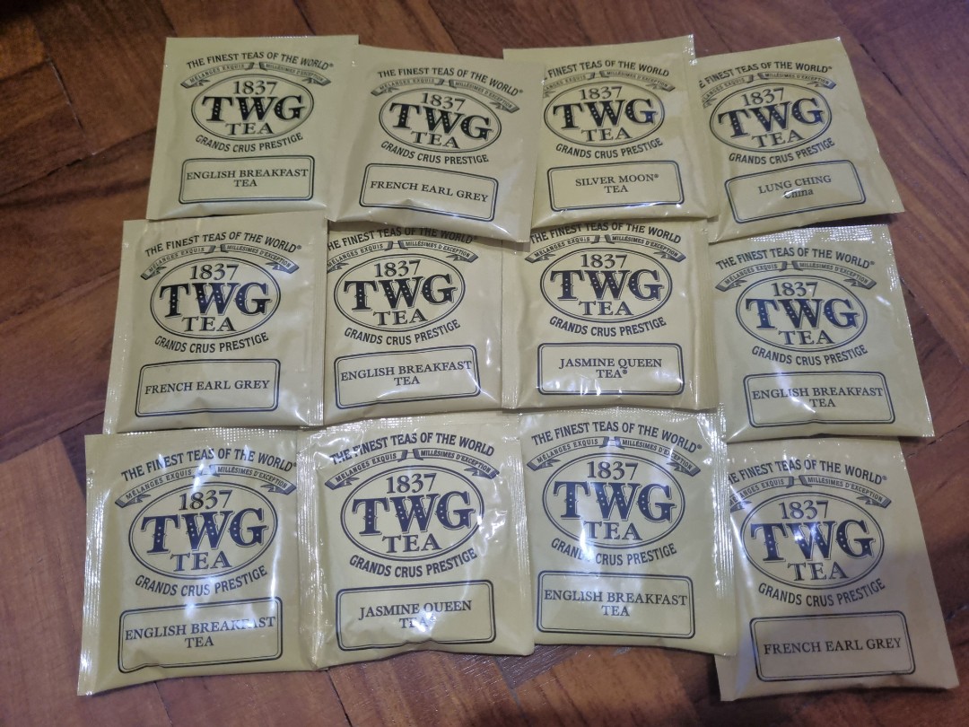 TWG Tea RED CHRISTMAS TEA - 15 Cotton Bags Rooibos Decaffeinated 出産祝いなども豊富