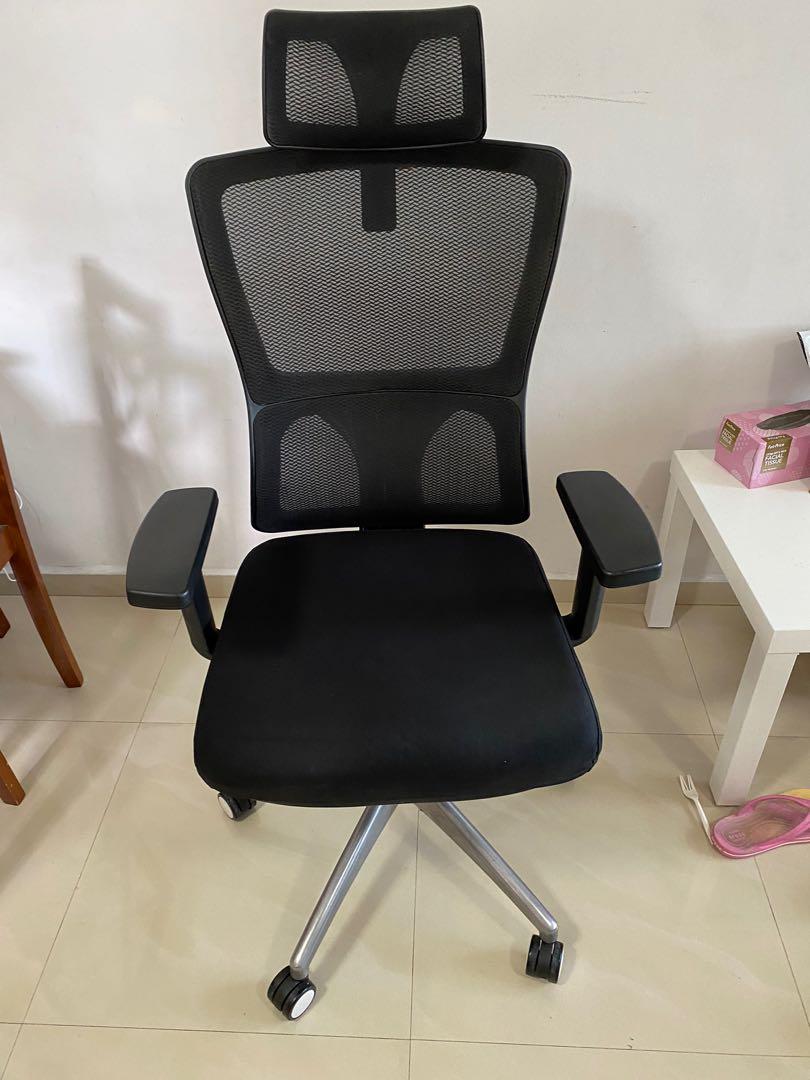 UMD Ergonomic HighBack Mesh Chair Office Chair, Furniture & Home