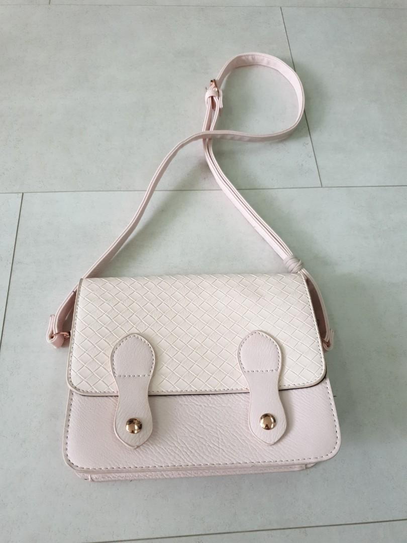 Used typo sling bag Women s Fashion Bags Wallets Cross body Bags on Carousell