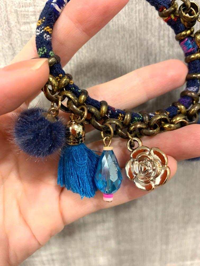 Vintage pom pom bracelet hotsell