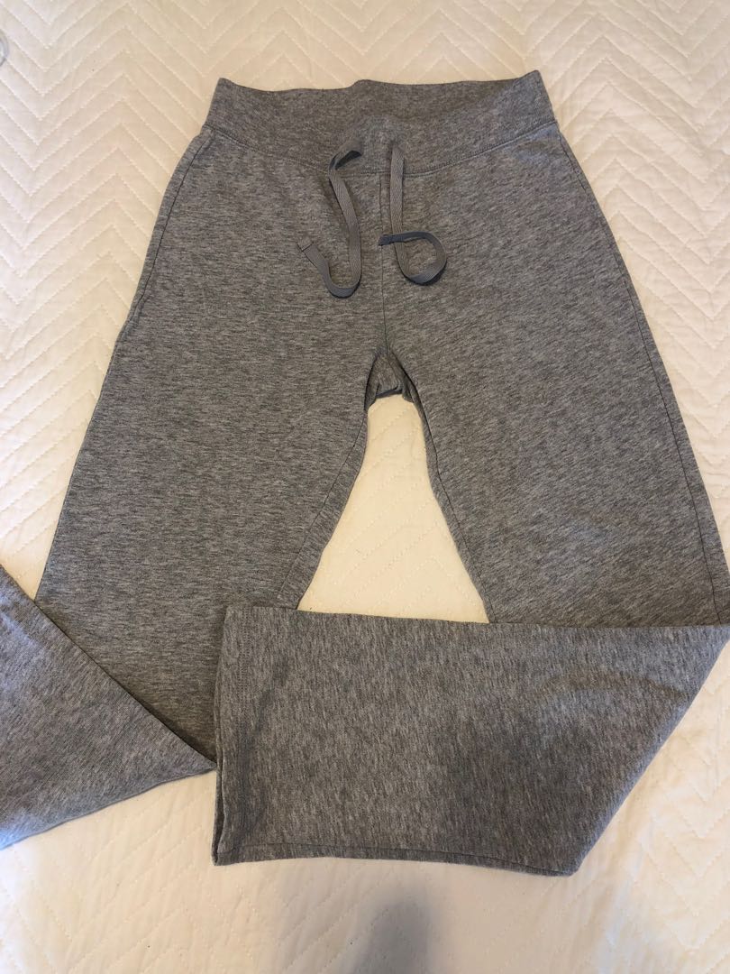 y2k grey flare sweats, Women's Fashion, Bottoms, Other Bottoms on Carousell