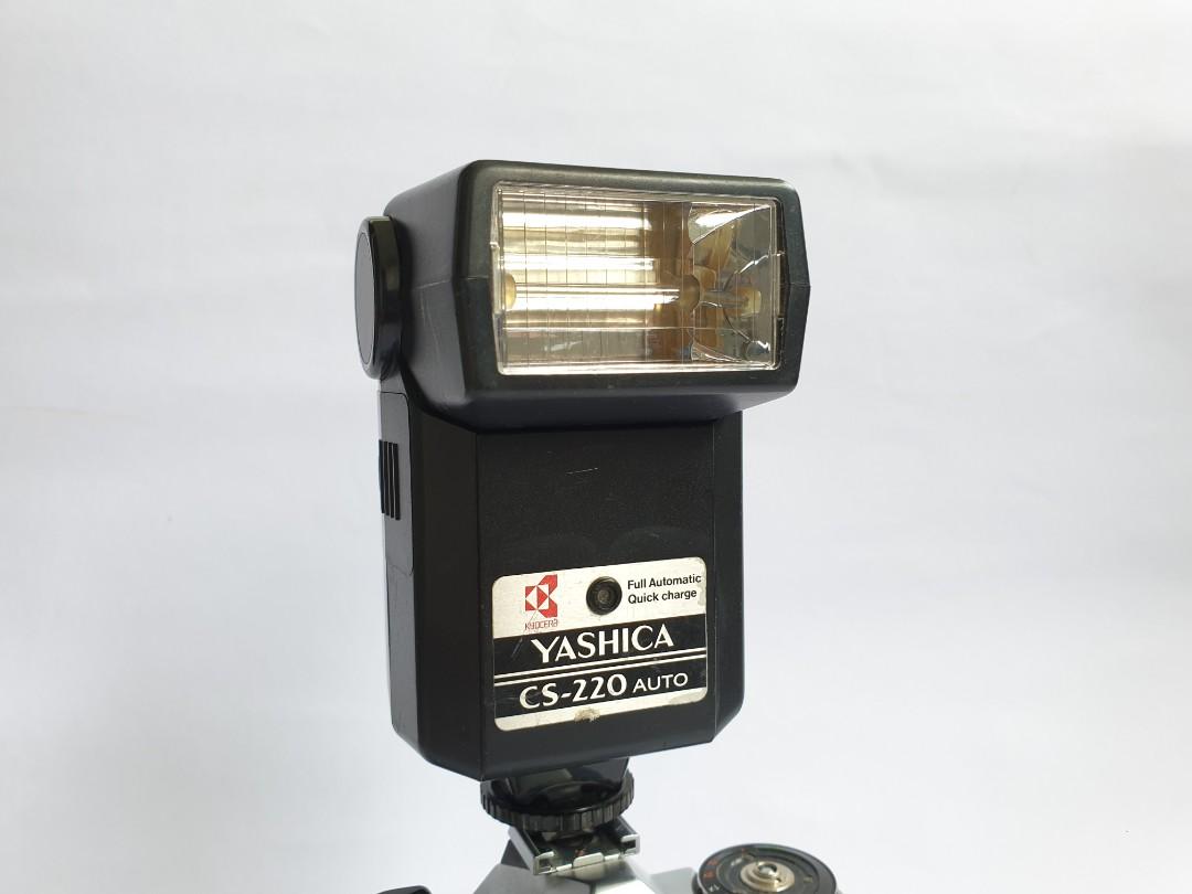 Yashica CS220 Auto Flash for Yashica FX3, FX3 Super, Photography