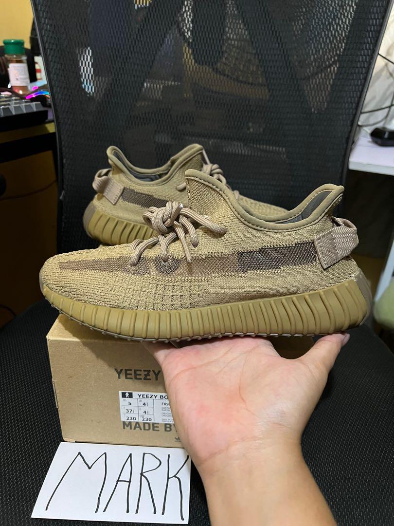 Yeezy Boost 350 v2 Earth, Women's Fashion, Footwear, Sneakers on Carousell
