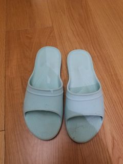 （分類：）位於 。 由 stingerray 提交（商品編號 1160988250，圖片 1）。簡介： 。