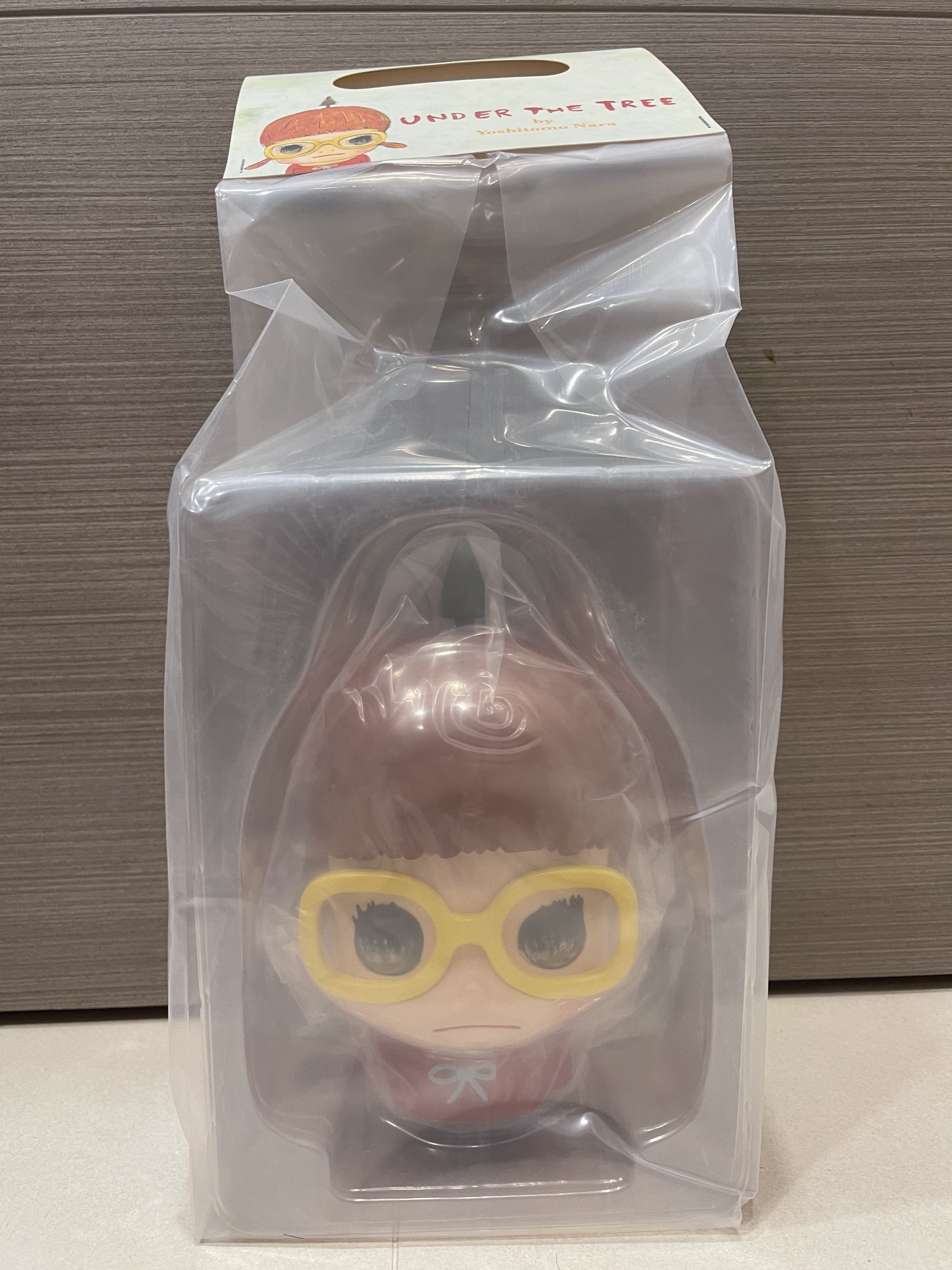 奈良美智 Yoshitomo Nara 最新作品Under the tree錢箱 擺設