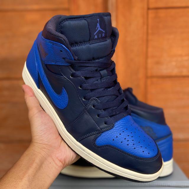 Air Jordan 1 Mid Game Royal, Fesyen 